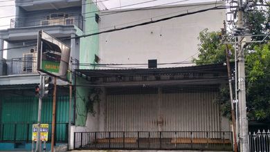 Ruko Strategis Terletak Di Jalan Utama Jombang