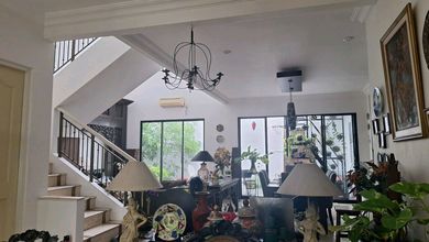 Promo Rumah di Wiyung, Surabaya, LB 400m², Harga 1,5 Miliar