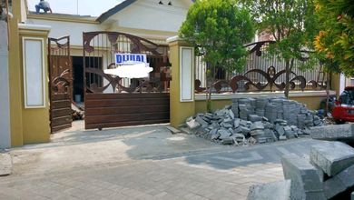 Rumah Prestisius di Kawasan Surabaya Kota, Surabaya, LB 340m², Harga 2,85 Miliar