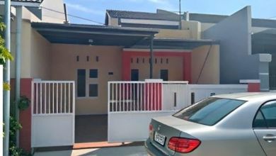 Rumah Dijual di Surabaya Kota, Surabaya, LB 90m², Harga Kompetitif!