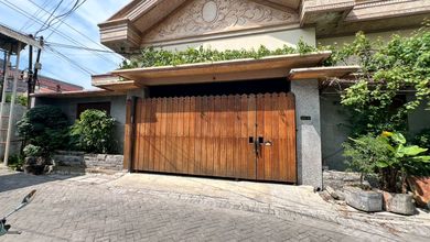 Rumah Sederhana Lokasi Surabaya Kota, Surabaya, LT 111m², Harga 475 Juta