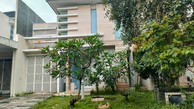 Penawaran Langka, rumah Prestisius di Surabaya Kota, Surabaya, LB 200m²