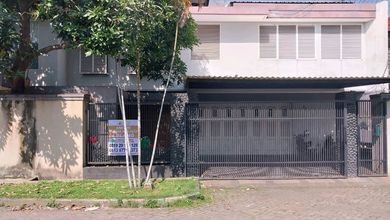 Rumah Favorit di Surabaya Kota, Surabaya, 4 KT, Harga 2,14 Miliar