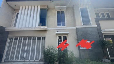Rumah Dijual di Surabaya Kota, Surabaya, LB 464m², Harga Kompetitif!