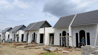 Rumah Eksklusif LT 80 m2, di Menganti, Surabaya