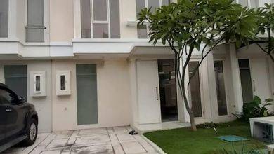 Rumah Modern Luas 72 Jual di Tandes, Surabaya