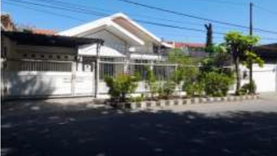 Rumah Elegan di Rungkut, Surabaya, 3 Kamar Tidur, LT 405m²