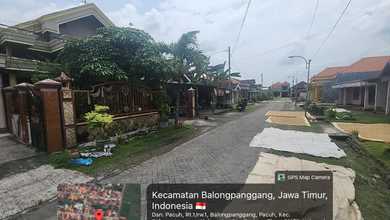 Dijual Rumah Nyaman di Balongpanggang, Gresik - LT 319m²