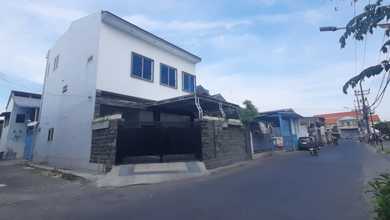 Promo Rumah di Tandes, Surabaya, LB 200m², Harga 1,14 Miliar