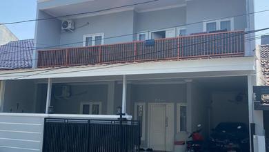 Dijual Rumah Strategis di Cakung, Jakarta Timur - LT 150m²