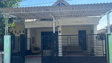 Rumah Dijual di Kebomas, Gresik, LB 120m², Harga Kompetitif!