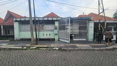 Kesempatan Langka, rumah Prestisius di Wonokromo, Surabaya, LB 100m²