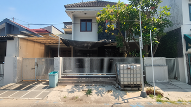 Dijual Rumah Strategis di Sidoarjo, Sidoarjo - LT 180m²