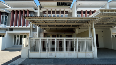 Rumah Minimalis Harga Ekonomis di Rungkut, Surabaya, LB 180m²