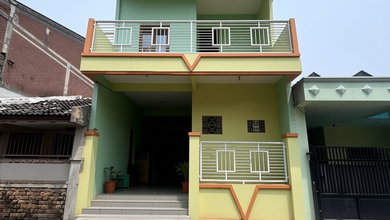 Rumah Dijual di Sukolilo, Surabaya, LB 180m², Harga Terbaik!