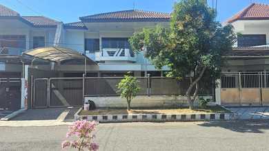 Rumah Elegan di Margorejo, Surabaya, 4 KT, LT 307m²