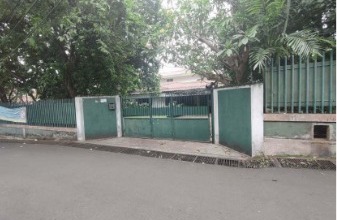 Rumah Elegan di Rempoa, Tangerang Selatan, 4 Kamar Tidur, LT 1250m²