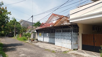 Promo Rumah di Rungkut, Surabaya, LB 285m², Harga 1,79 Miliar