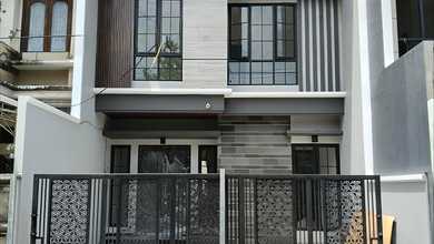Kesempatan Langka, rumah Prestisius di Sukolilo, Surabaya, LB 180m²