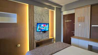 Hunian Mewah di Rungkut, Surabaya, 5 Kamar Tidur, LT 800m²