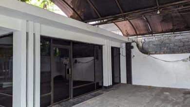Rumah Area Premium Perak, Surabaya - Harga Terbaik 4,75 Miliar