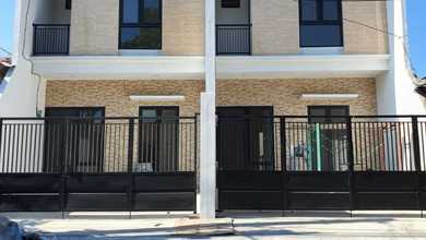 Rumah Dijual di Rungkut, Surabaya, LB 120m², Harga Kompetitif!