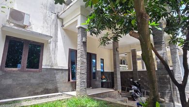Penawaran Langka, rumah Mewah di Samarinda Ulu, Samarinda, LB 180m²