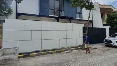 Kesempatan Eksklusif, rumah Mewah di Sutorejo, Surabaya, LB 322m²