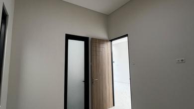 Jual Rumah Strategis di Rungkut, Surabaya - LT 160m²