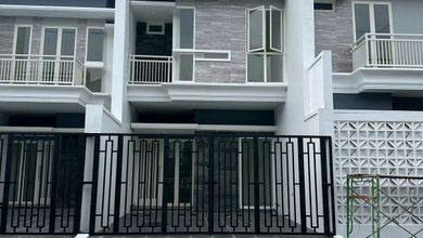 Jual Rumah Siap Huni di Jemursari, Surabaya, LT 72 m2