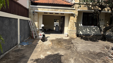 Rumah Mewah di Kerobokan Kelod, Badung, 4 KT, LT 560m²