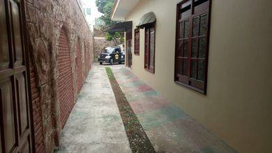 Jual Rumah Eksklusif LT 605 m2 Area Malang Kota, Malang