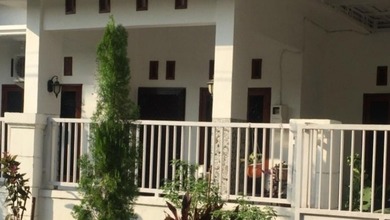 Rumah Siap Pakai di Kawasan Sidoarjo, Surabaya, LT 154m²