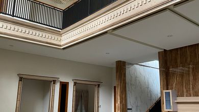 Penawaran Eksklusif, rumah Prestisius di Gayungan, Surabaya, LB 1400m²