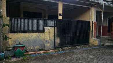 Jual Rumah Bagus Luas 66 m2 area Kebraon, Surabaya