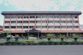 Hotel Lokasi Strategis 4 Lantai 70 Kamar di Pusat Kota Jember