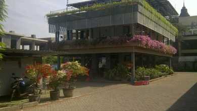 Rumah Kos 24 Kamar, 2 Lantai, Ada Pavilion, di Bulu Jaya Surabaya