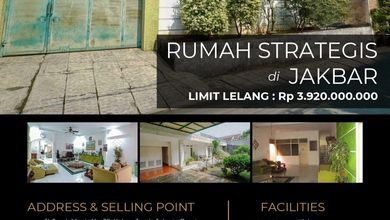 For Sale rumah Mewah di Kebon Jeruk, Jakarta Barat - LT 443m²