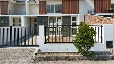 Jual Rumah Strategis di Taman, Sidoarjo - LT 128m²