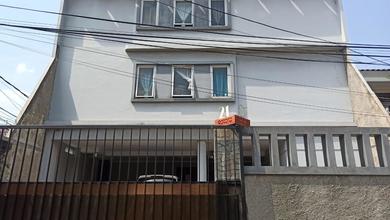 Kesempatan Langka, rumah Prestisius di Fatmawati, Jakarta Selatan, LB 500m²