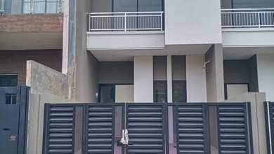Kesempatan Eksklusif, rumah Mewah di Surabaya Kota, Surabaya, LB 160m²