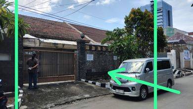 Jual Rumah Mewah Luas 264 m2 Kawasan Dukuh Kupang, Surabaya