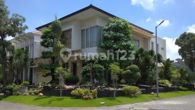 Rumah Elegan di Citraland, Surabaya, 4 Kamar Tidur, LT 430m²