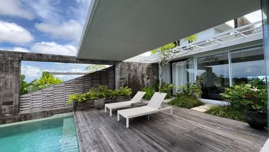 Dijual dengan Private Pool & Fully Furnished
