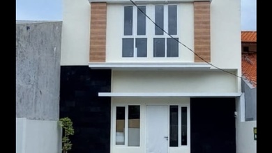 Hunian Favorit di Rungkut, Surabaya, 3 KT, Harga 1,36 Miliar