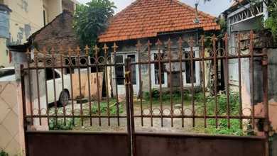 Rumah Siap Pakai di Area Ngagel, Surabaya, LT 170m²