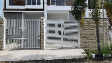 Rumah Dijual di Rungkut, Surabaya, LB 110m², Harga Kompetitif!