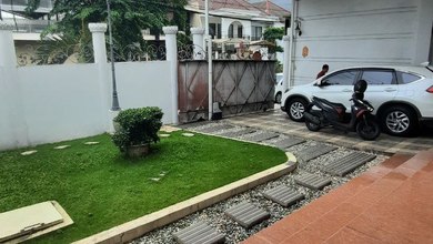 For Sale rumah Mewah di Manyar, Surabaya - LT 334m²