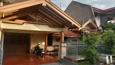 Rumah Area Luxury Gayungan, Surabaya - Harga Terbaik 3,3 Miliar