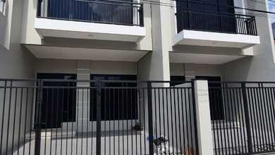 Dijual Rumah Strategis di Sutorejo, Surabaya - LT 75m²